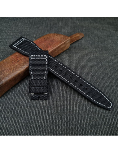 Cordura Negra-Hilo Blanco