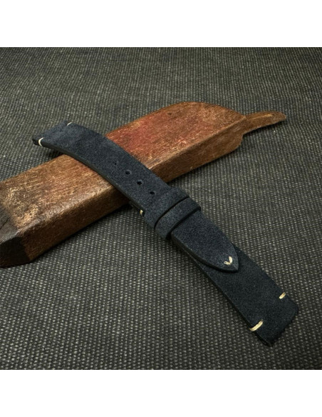 Navy blue-Beige Thread