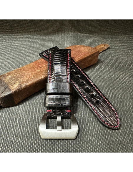 Tejus Negro - Hilo rojo