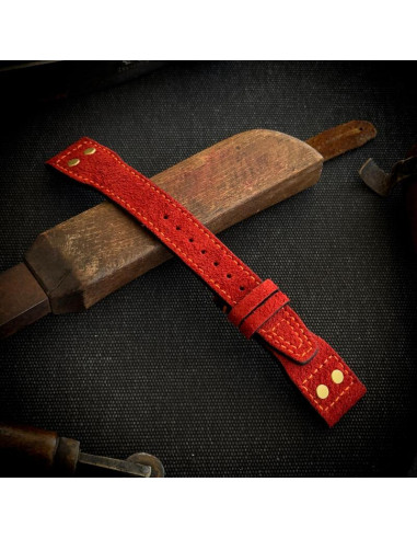 Serraje rojo- remaches dorados/Bronce