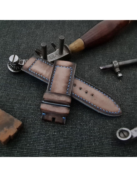 Vintage Minimal pierced vintage leather